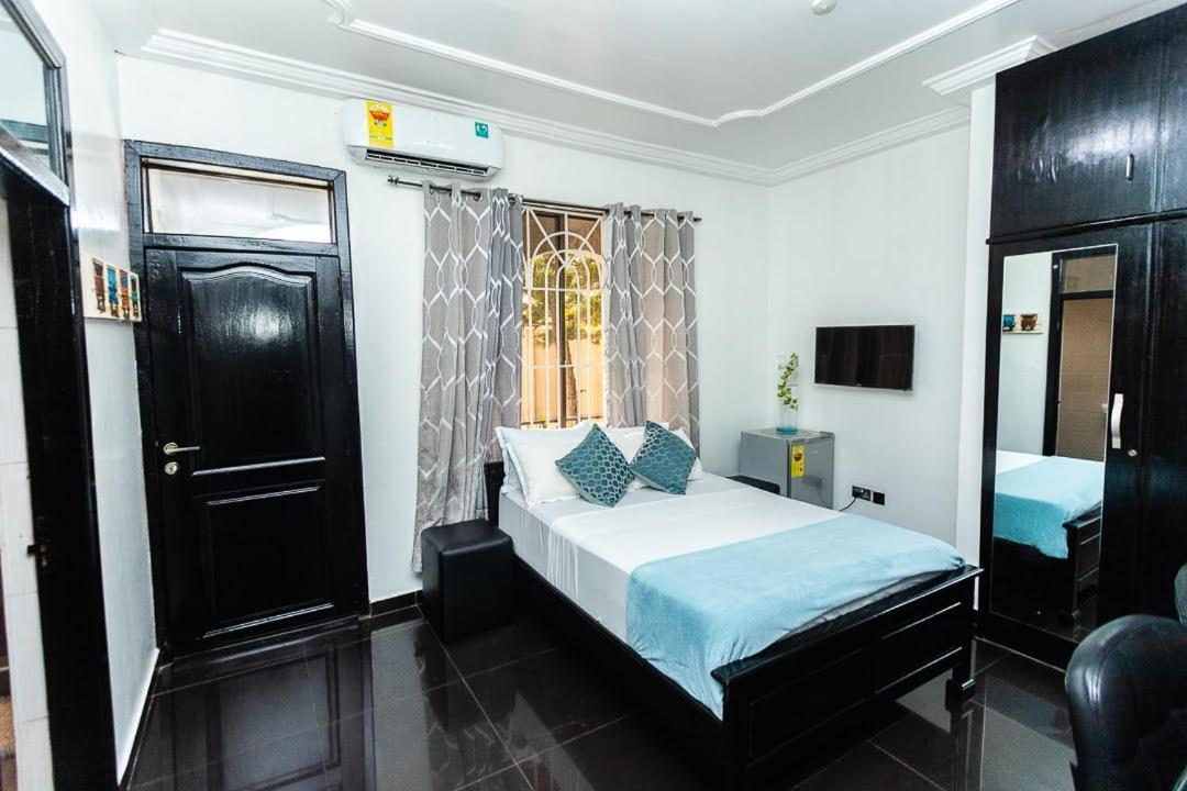 Dann Residence Ogbodjo 外观 照片
