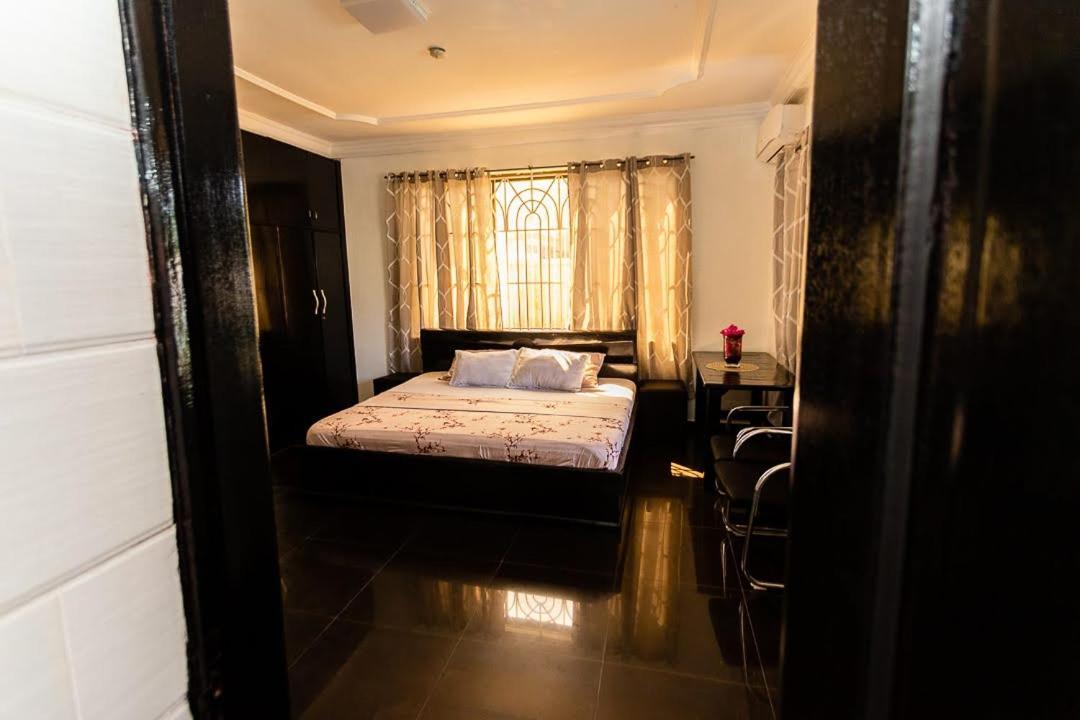 Dann Residence Ogbodjo 外观 照片