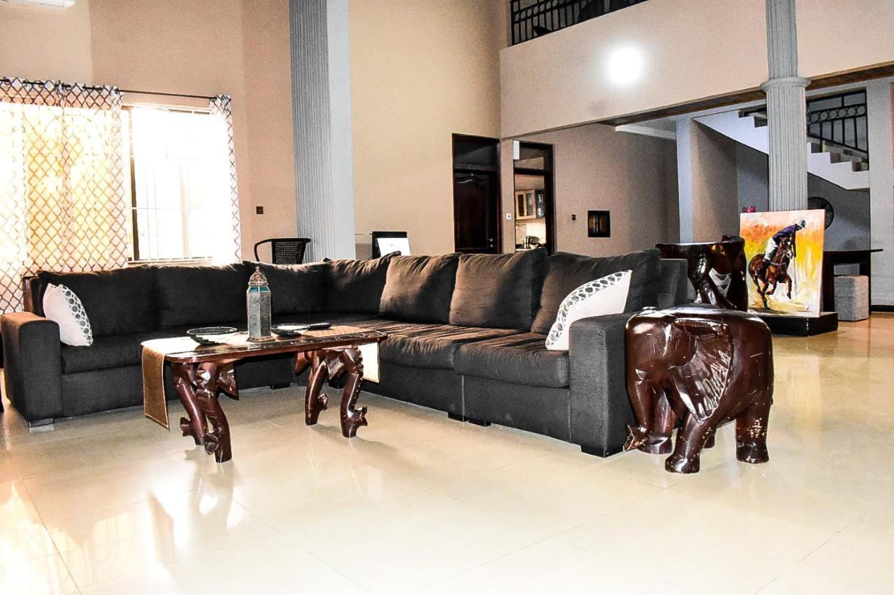 Dann Residence Ogbodjo 外观 照片