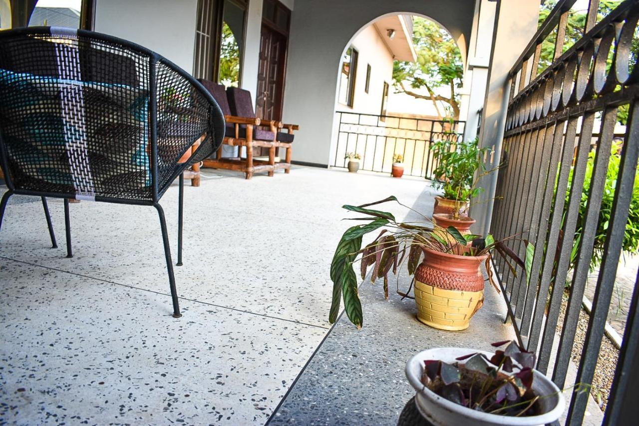 Dann Residence Ogbodjo 外观 照片